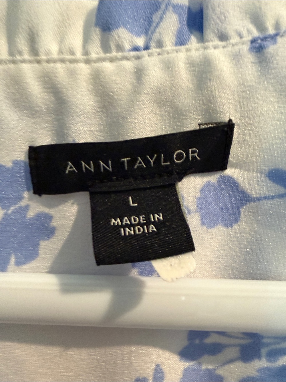 Ann Taylor White Blouse with Sky Blue Floral Print and Ruffle Trim - Picture 2 of 6